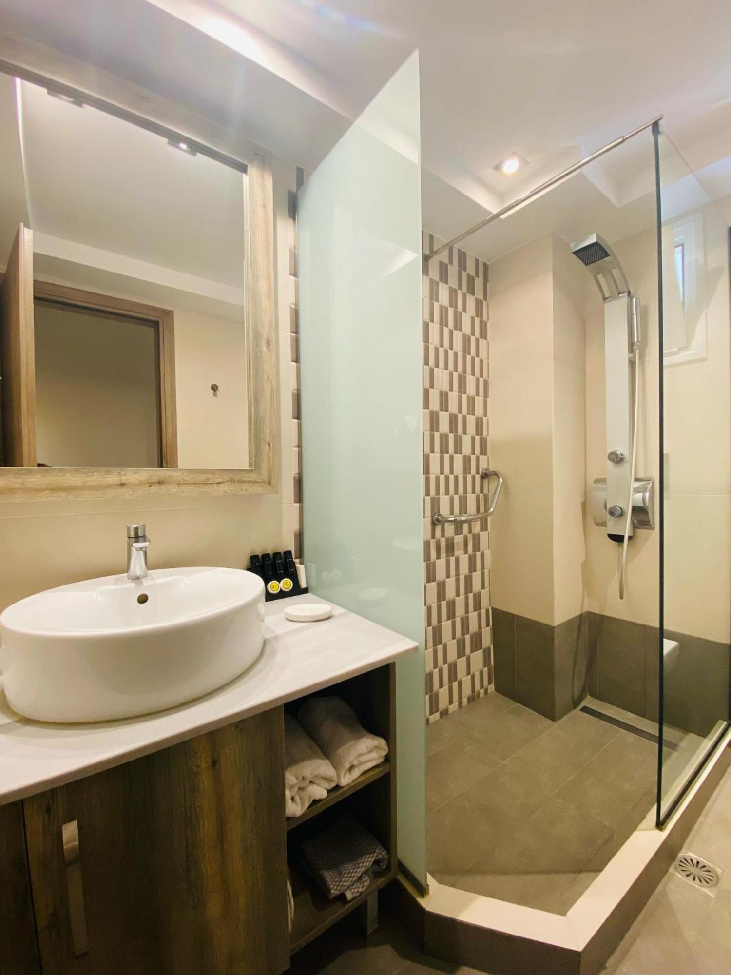 Akron Luxury Holidays Epidaurus ภายนอก รูปภาพ