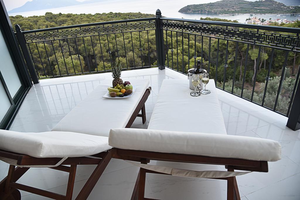 Akron Luxury Holidays Epidaurus ภายนอก รูปภาพ