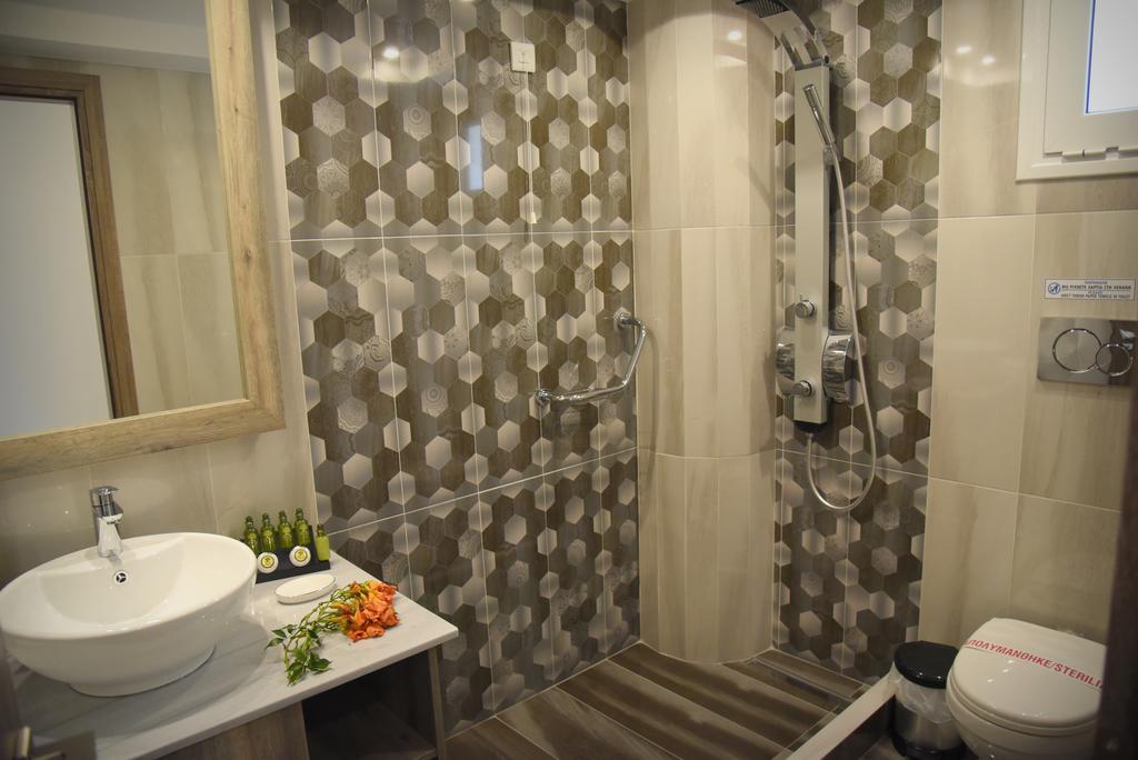 Akron Luxury Holidays Epidaurus ภายนอก รูปภาพ